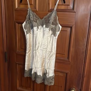 New with Tags Vintage Marjolaine Silk Slip